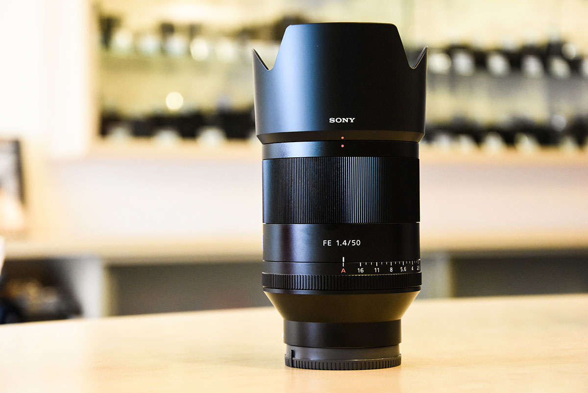 α7に最高の標準レンズ！SEL50F14Zを2年半使用したので語ってみる 